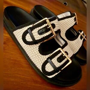 Universal Thread Knit Buckle Sandals